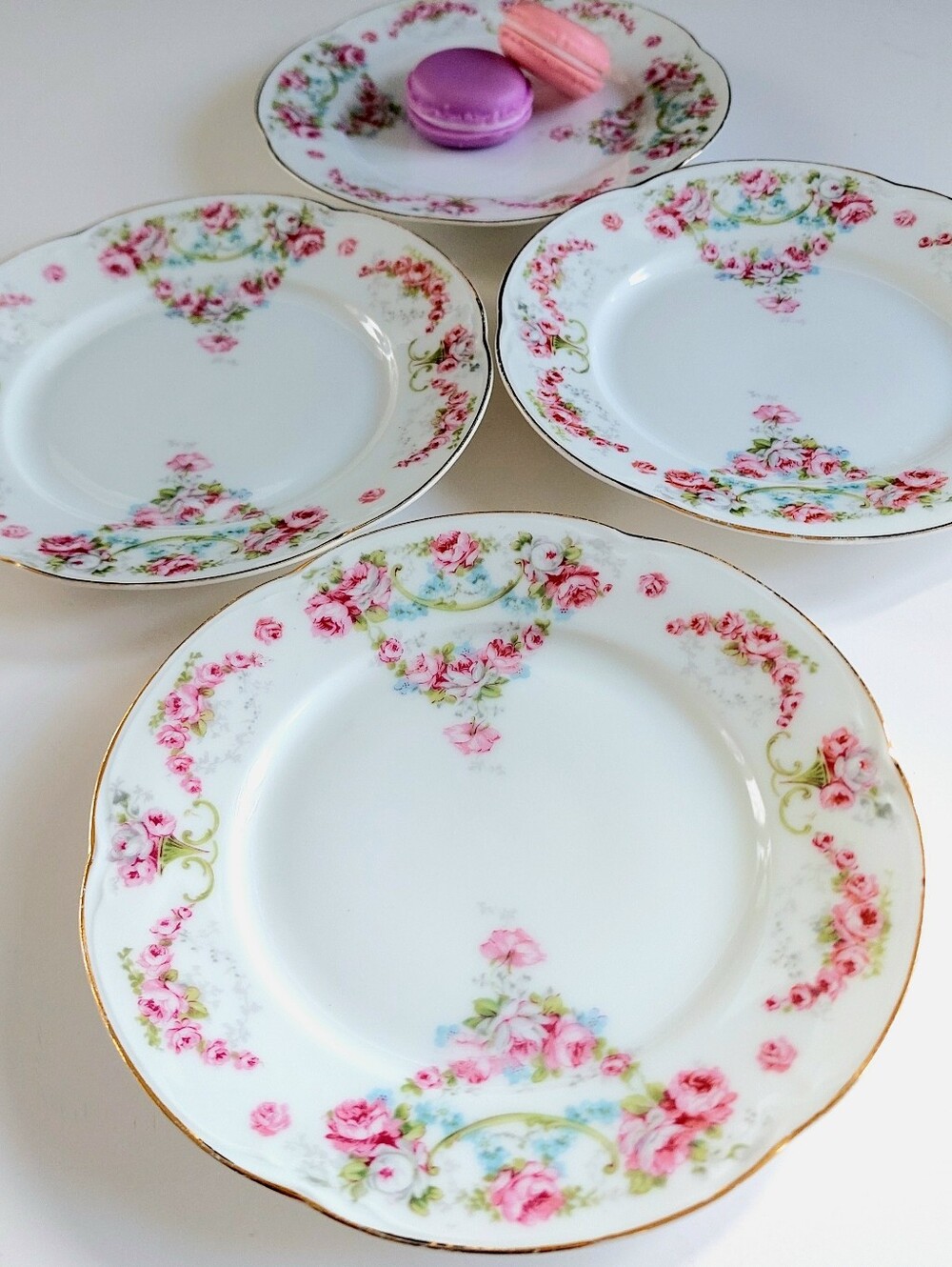 Set of 4 Vintage Eberthal Bavaria German Porcelain Rose Plates